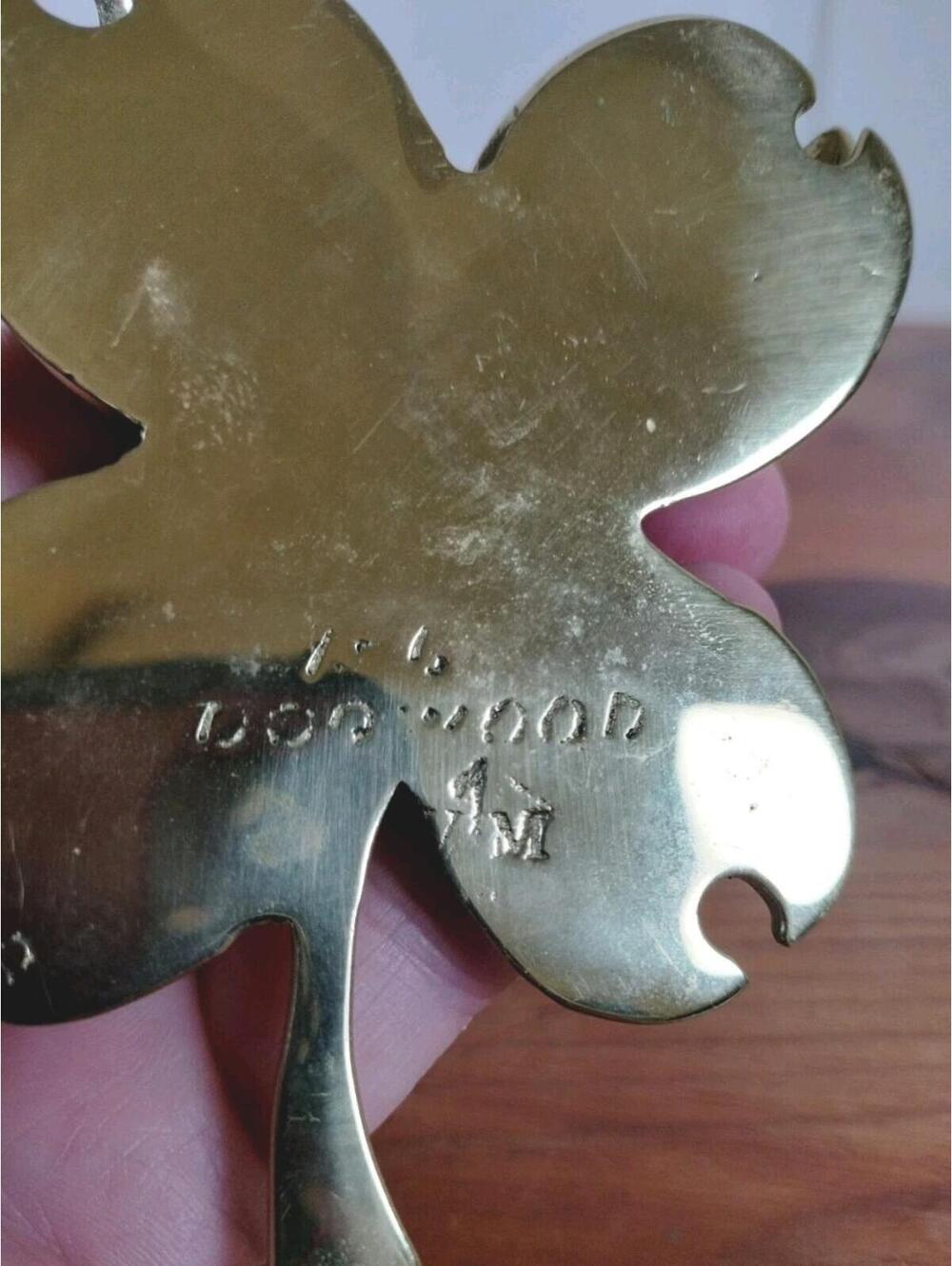 Vintage Virginia Metalcrafters Brass Dogwood Flower Paperweight Clip VMC 7-6 MCM - Picture 5 of 9